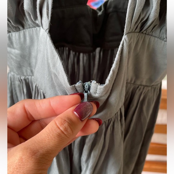 SOLD🦋FP Peep front, High-neck romper - Picture 4 of 4